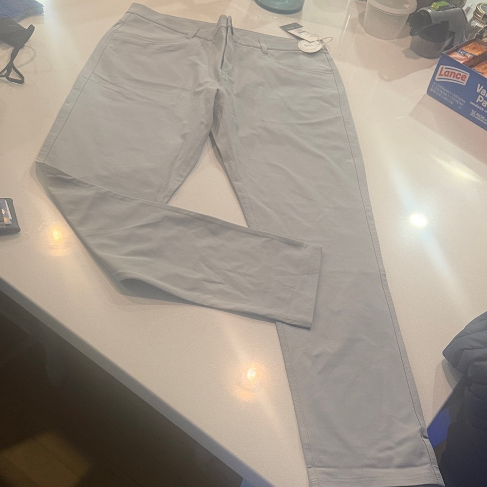 Vuori Metta Pants Classic Fit NWT Men’s 34W x 32L